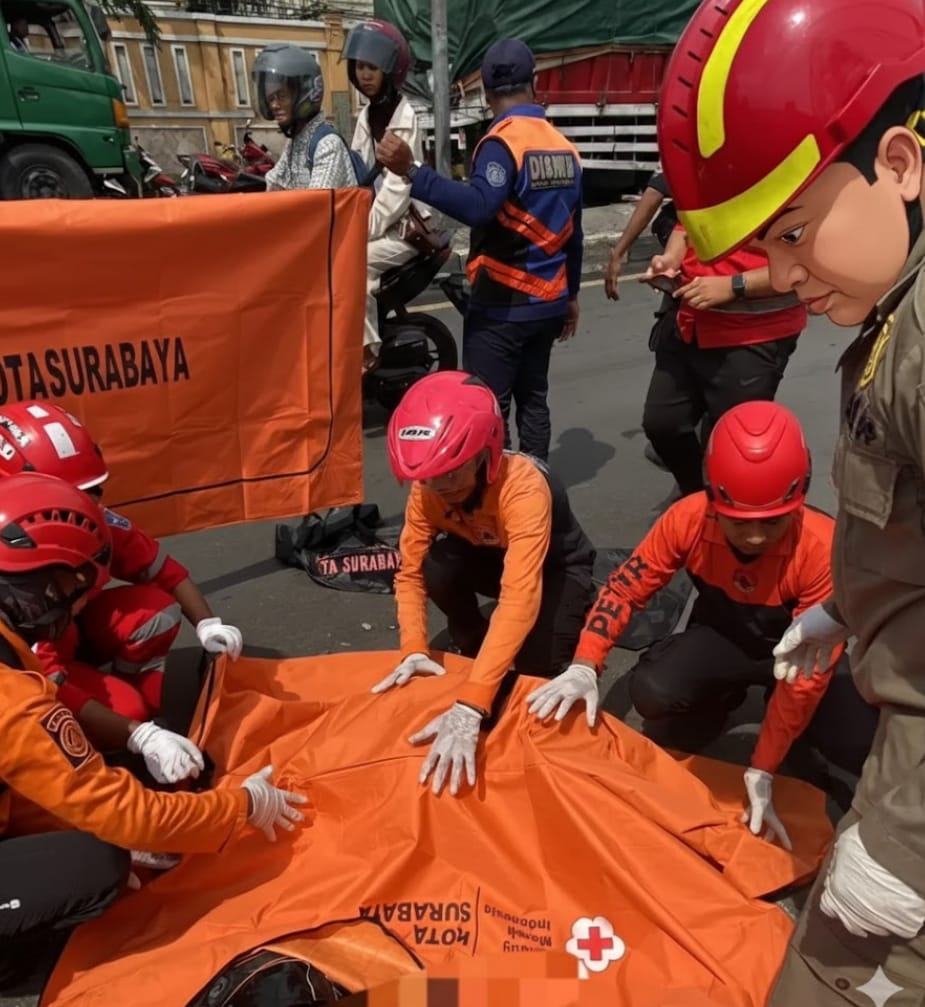 Kecelakaan Maut di Surabaya: Pengendara Motor Tewas Terlindas Truk Trailer