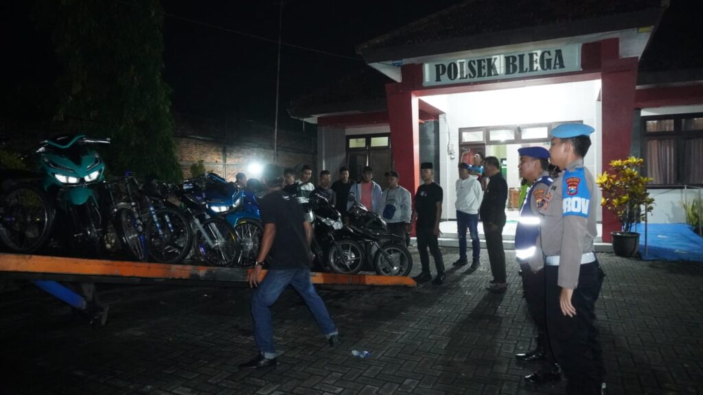 Polres Bangkalan Gelar Kegiatan Rutin Bulan Suci Ramadhan 13 Motor Tanpa STNK Diamankan
