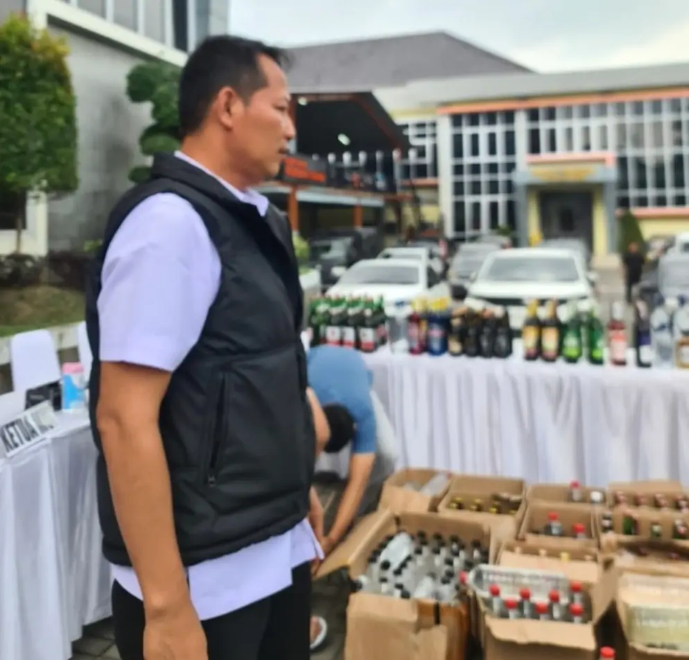 Polres Gresik Tegas Berantas Peredaran Miras Ilegal