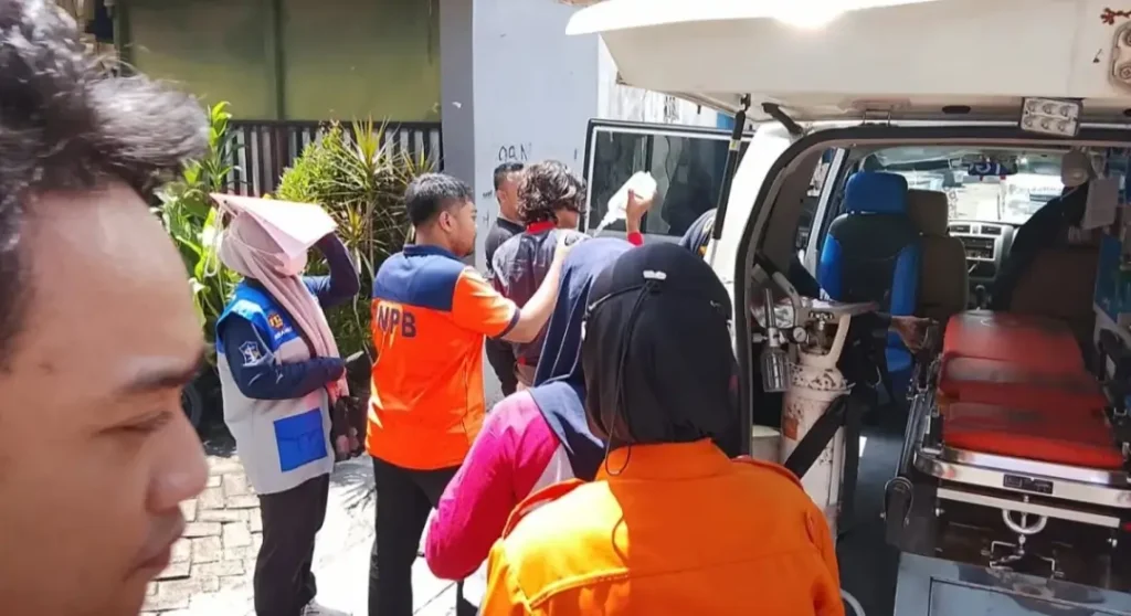 Diduga Keracunan Makanan Tahlilan, 22 Warga Surabaya Dirawat, 4 Di Antaranya Harus Diopname