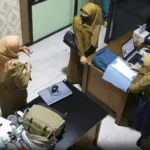 Wanita di Gresik Tertipu Modus CPNS, Datang Ngantor Bawa SK Palsu