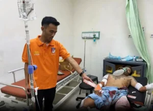 Pria di Gresik Dibacok Brutal, Pelaku Kabur dan Diburu Polisi