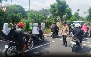 Operasi Gabungan di Suramadu, Polisi Tegur 8 Pengendara Langgar Aturan