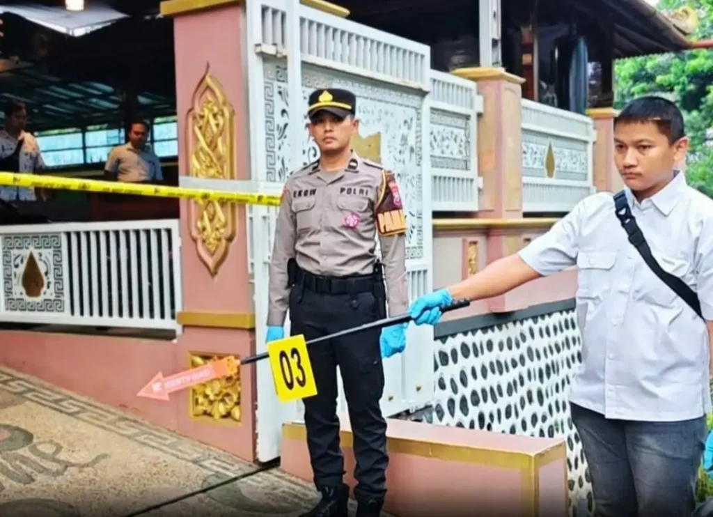 Kades Pakel Lumajang Dibacok 15 Orang di Rumahnya Sendiri