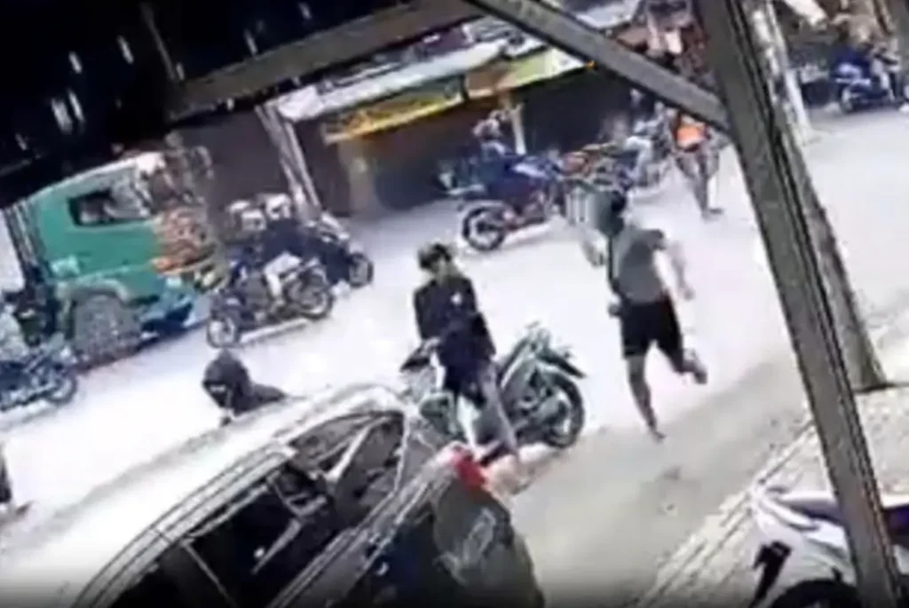 Salah Sasaran, Pemuda Gresik Dibacok Saat Konvoi Perguruan Silat