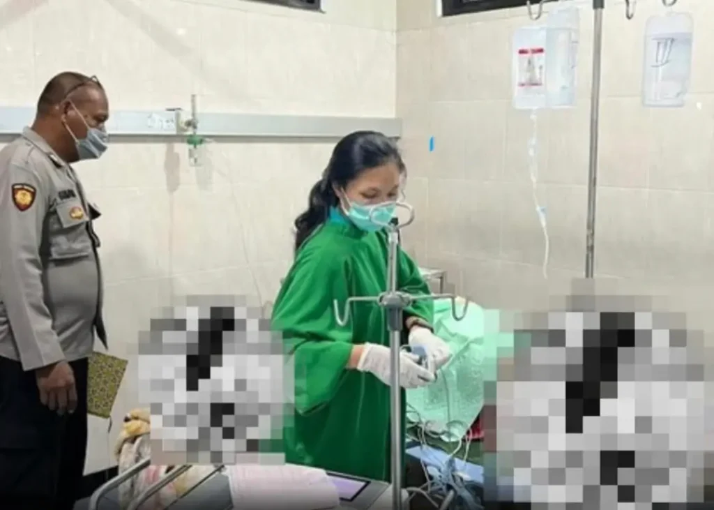 Tragis! Suami Bakar Istri Saat Salat Isya di Banyuwangi, Keduanya Kritis