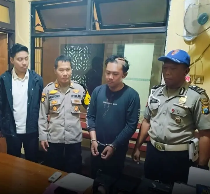 Teror Malam Di Jombang: Dua Mahasiswi Kakak Beradik Ditikam Brutal Oleh Pria Yang Menyelinap Masuk Rumah, Motif Dendam Asmara