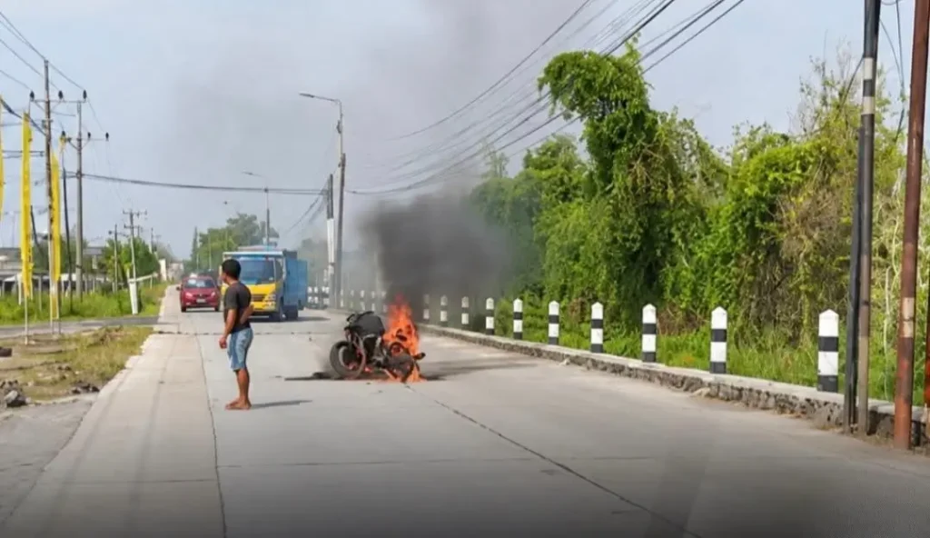 Diduga Dipicu Cuaca Ekstrem dan Kendaraan Full Tank, Insiden Terjadi di Sedati Sidoarjo