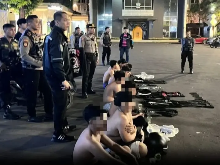 Gagah Beraksi, Tim Jogo Boyo Polrestabes Surabaya Gagalkan Pengeroyokan, Amankan 8 Dugaan Anggota Kelompok Pesilat