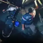 Motor Terperosok Lubang Proyek Di Margorejo, Satu Lansia Meninggal