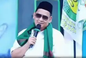 Haji Her Donasikan Rp500 Juta untuk Pembangunan Institut Darul Ulum Banyuanyar