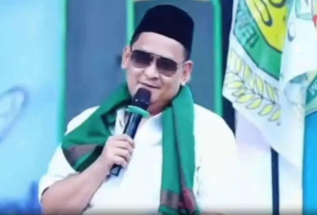 Haji Her Donasikan Rp500 Juta untuk Pembangunan Institut Darul Ulum Banyuanyar