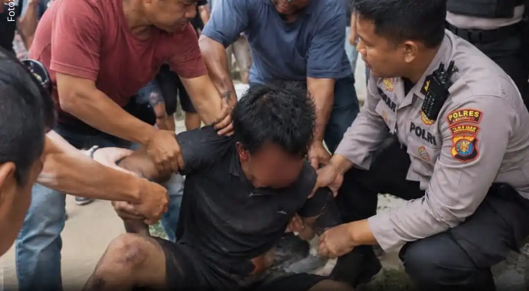 Diduga Curi Hp Dan Coba Perkosa, Pria Di Muaro Jambi Di Hajar Massa